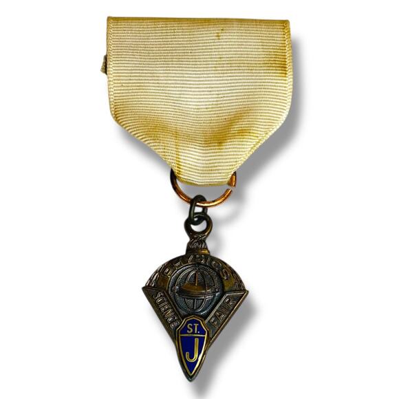 Vintage St Josephs Joes Science Fair Medal Pin Physics 3 Inch - Picture 1 of 6
